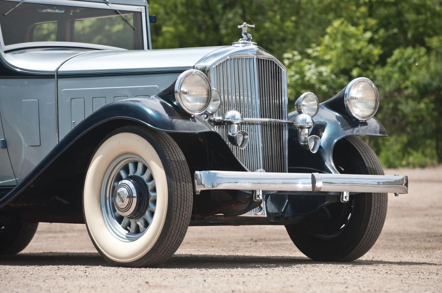  Pierce-Arrow Model 54 Club Brougham 1932 года  (фото 15 из 20)